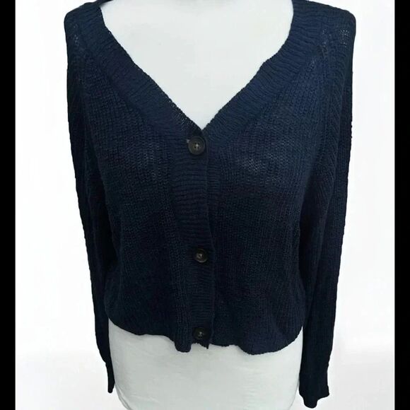 Francesca's‎ Collections Crop Navy Blue Sweater Size Large - Picture 2 of 9